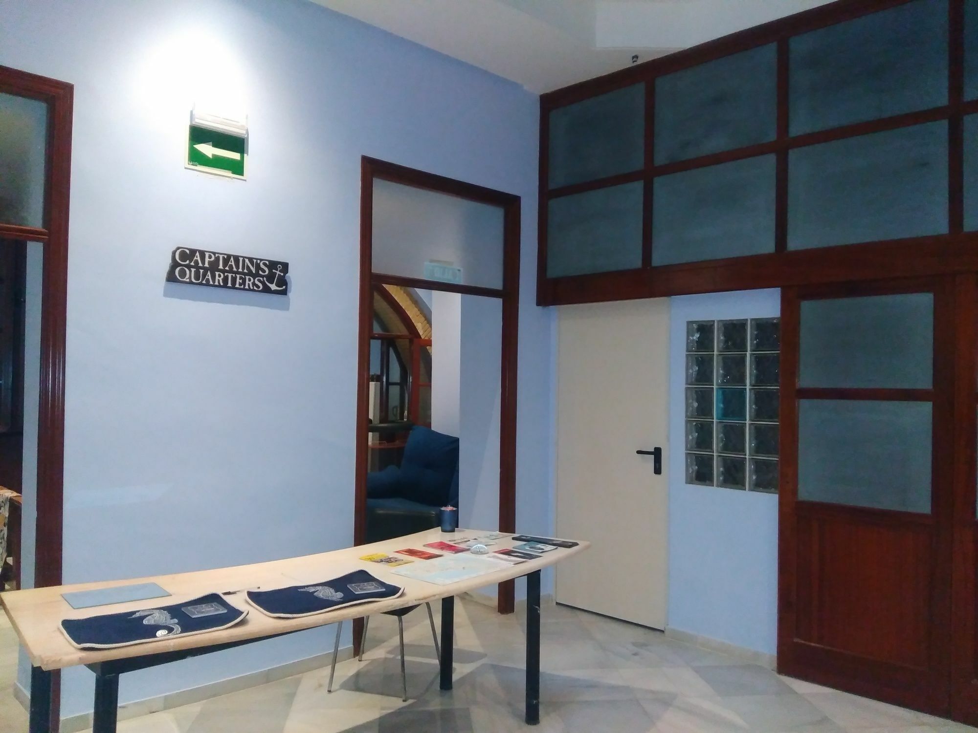 Hostal Casa Nautilus Cádiz Kültér fotó