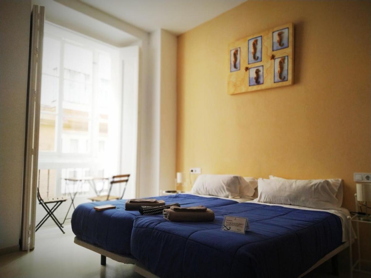 Hostal Casa Nautilus Cádiz Kültér fotó