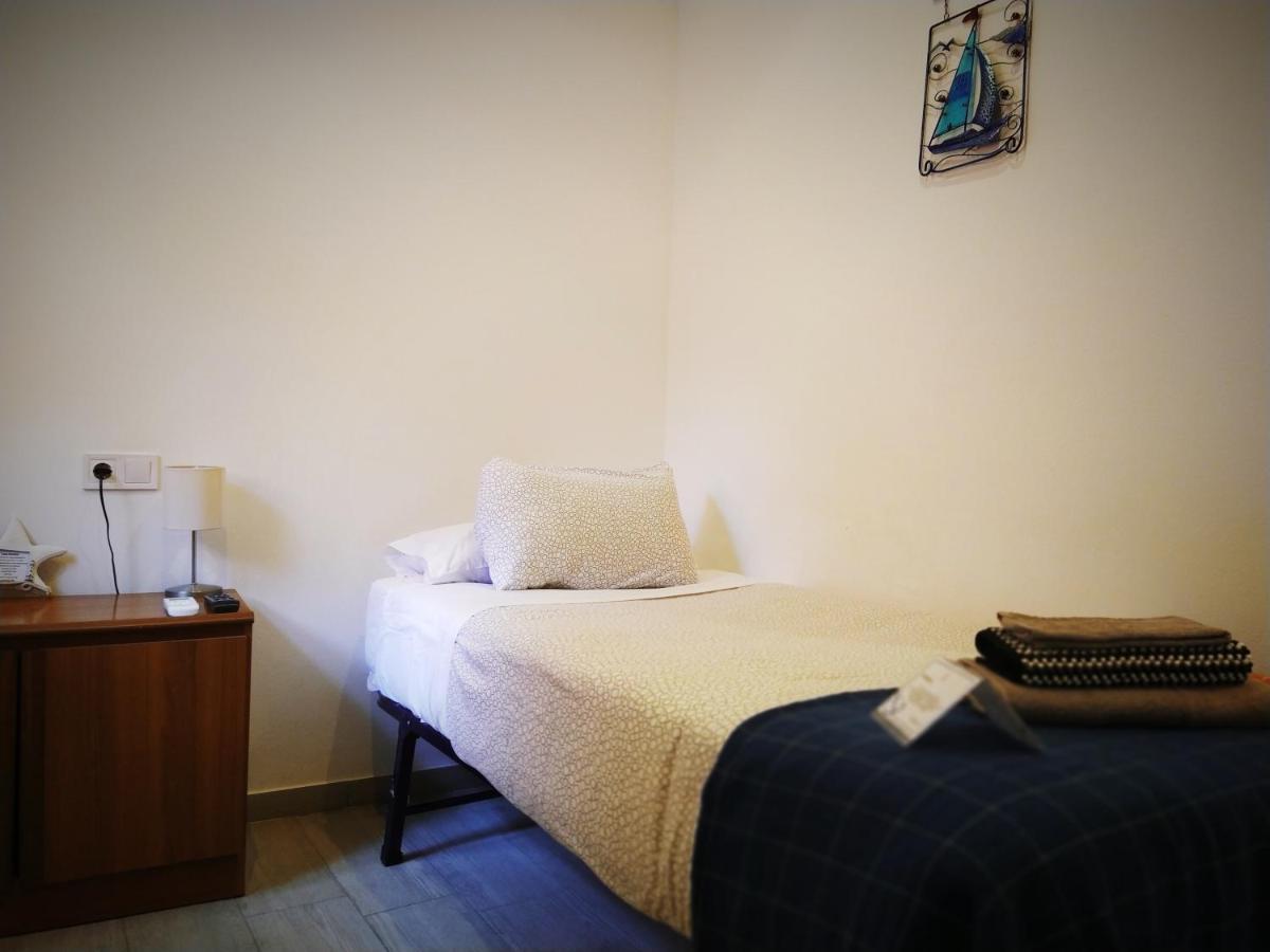 Hostal Casa Nautilus Cádiz Kültér fotó