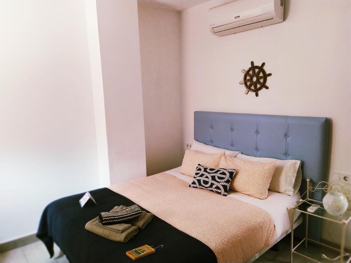 Hostal Casa Nautilus Cádiz Kültér fotó