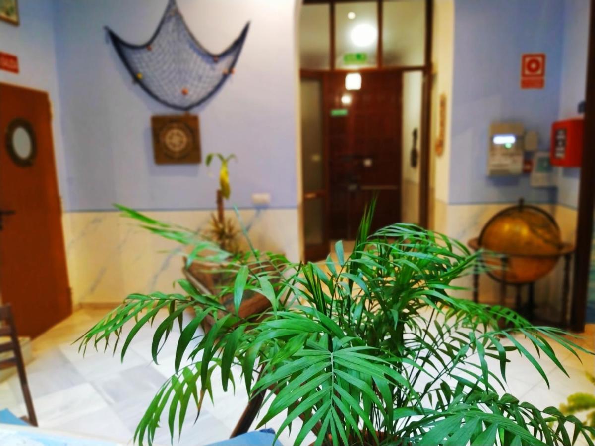 Hostal Casa Nautilus Cádiz Kültér fotó